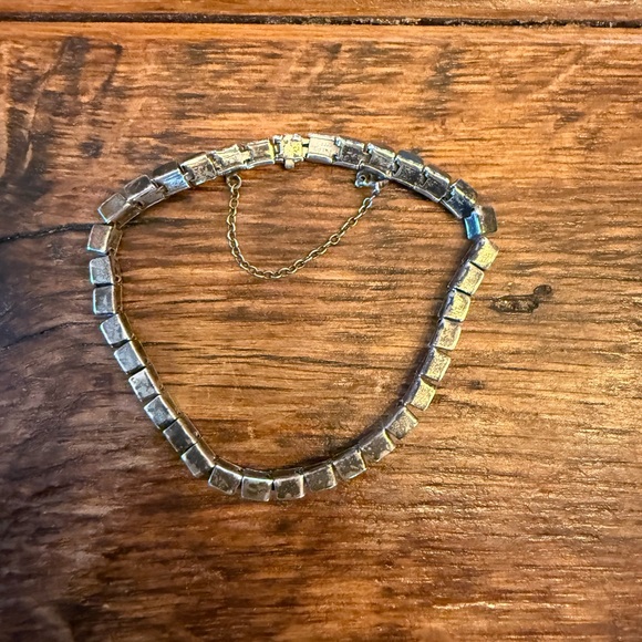 Antique Elegant Blue and White Rhinestone and Silver Bracelet - Picture 7 of 7